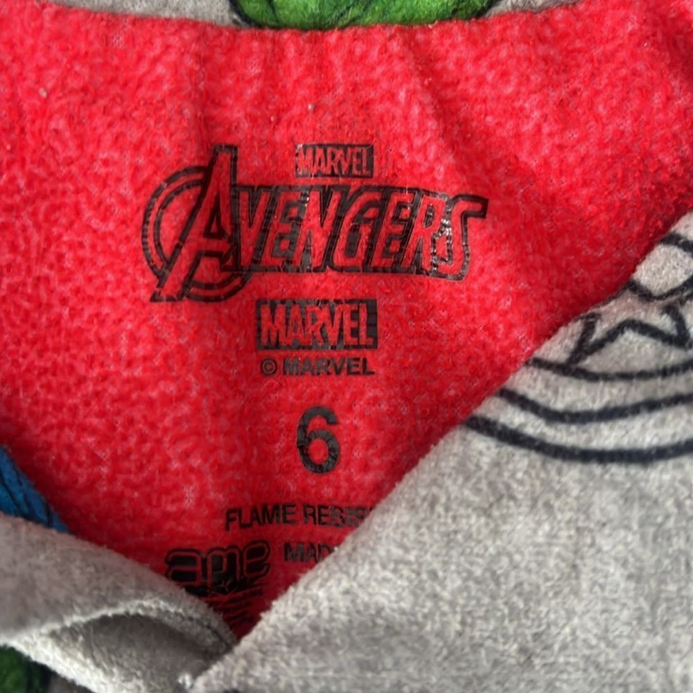 Marvel Avengers Pajamas - Picture 3 of 5